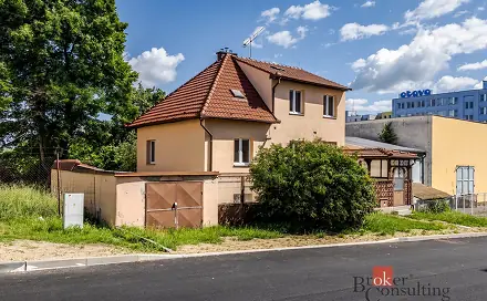 Prodej komerčního objektu (jiného typu) 148 m², Na Stínadlech, Písek - Pražské Předměstí
