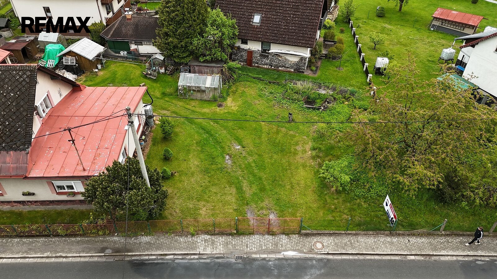 Prodej stavebního pozemku 437 m² – fotografie 4