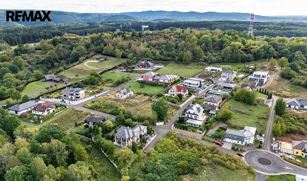 Prodej stavebního pozemku 1 432 m², Jenišov – náhled fotky 12