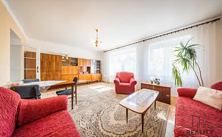 Prodej bytu 3+1 71 m², nám. B. Martinů, Hodonín
