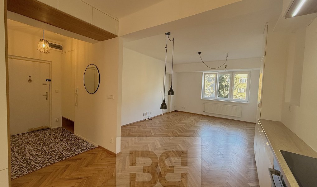 Pronájem bytu 3+kk 72 m², Praha – náhled fotky 9