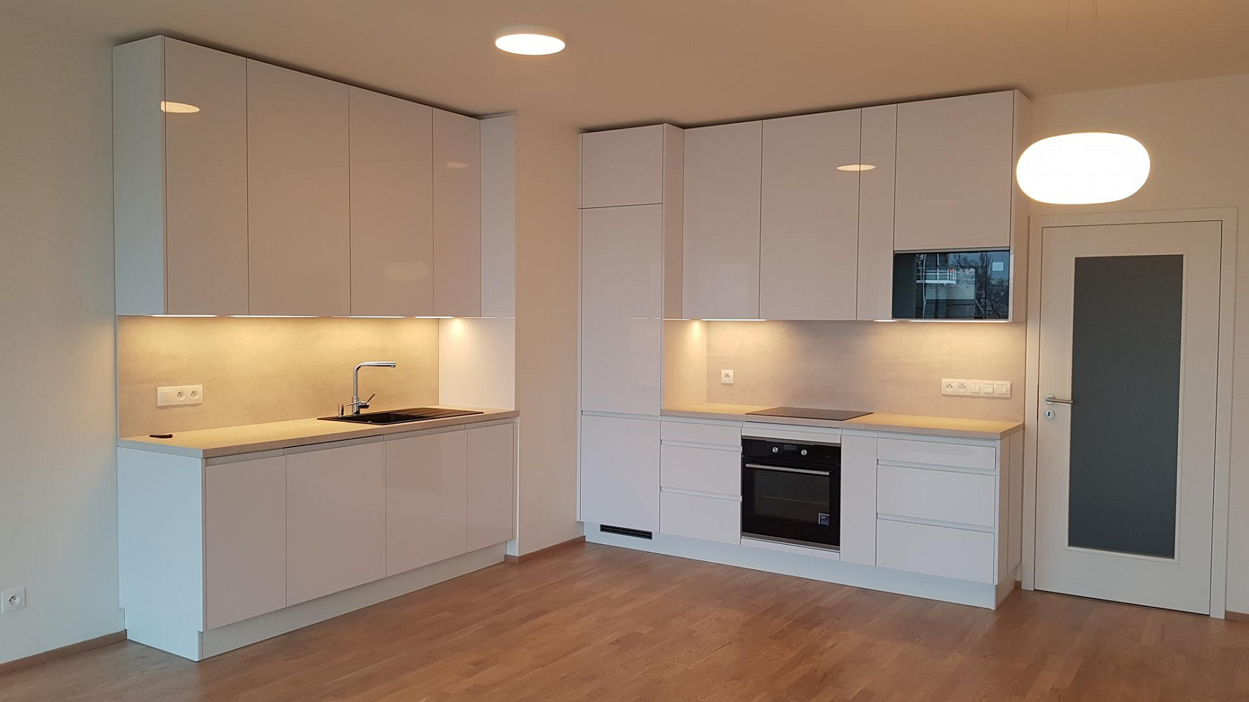 Pronájem bytu 3+kk 93 m²