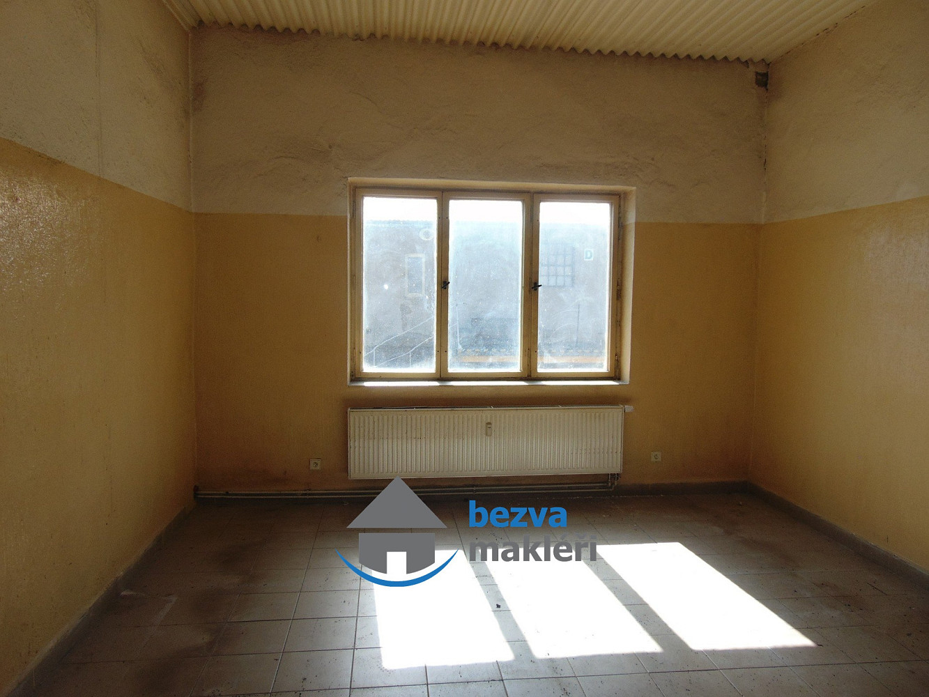 Pronájem skladovacích prostor 24 m² – fotografie 4