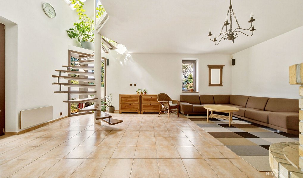 Prodej domu 290 m² s pozemkem 709 m², Horoměřice – náhled fotky 12