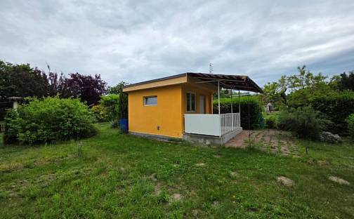 Prodej chaty/chalupy 13 m² s pozemkem 400 m², Pardubice