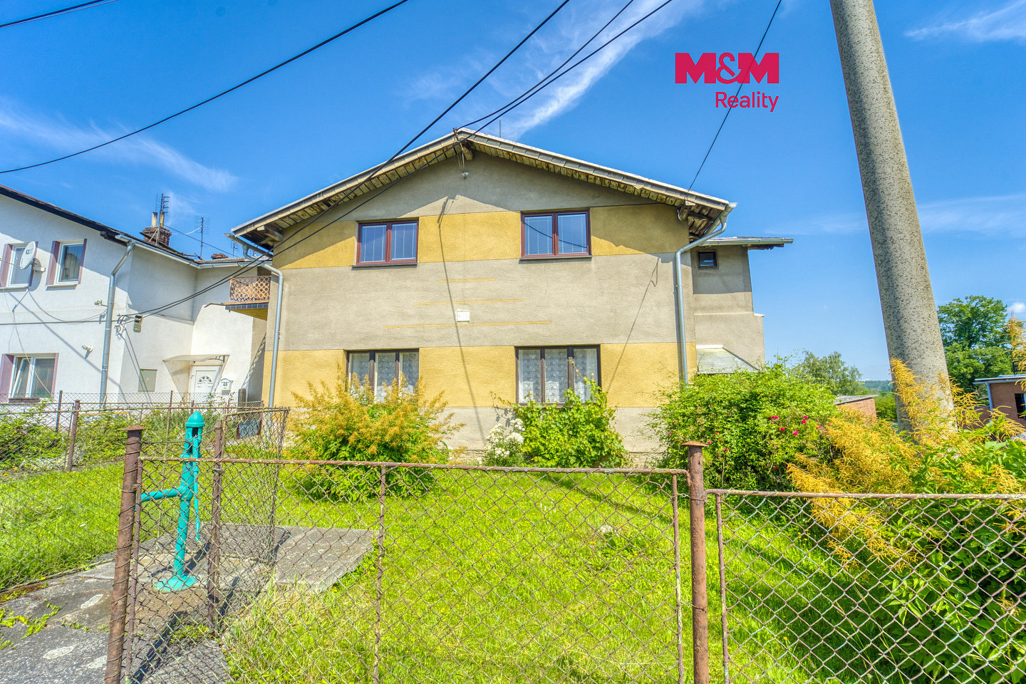 Prodej domu 203 m² s pozemkem 2 654 m²