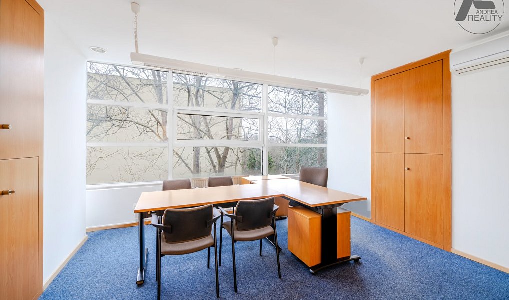 Prodej kanceláře 686 m², Strakonice – náhled fotky 9