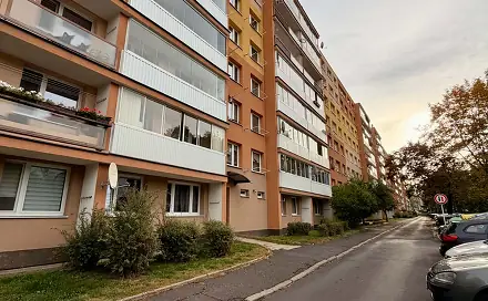 Prodej bytu 1+1 26 m², U Stadionu, Most