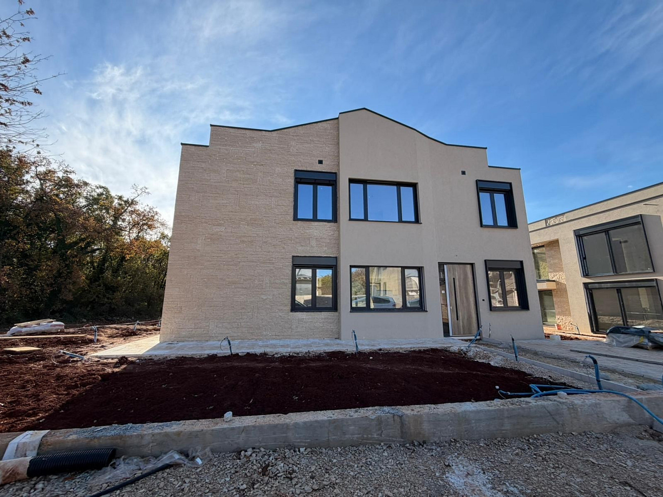 Prodej domu 192 m² s pozemkem 192 m²
