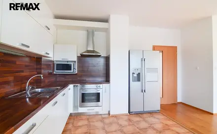 Prodej bytu 3+kk 94 m², U Nemocnice, Břeclav