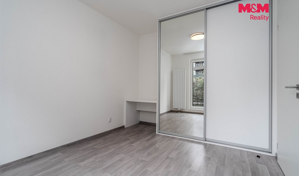 Prodej bytu 2+kk 97 m², Praha – náhled fotky 10