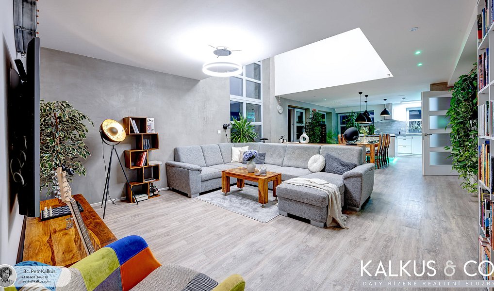 Prodej domu 214 m² s pozemkem 1 530 m², Blešno – náhled fotky 10