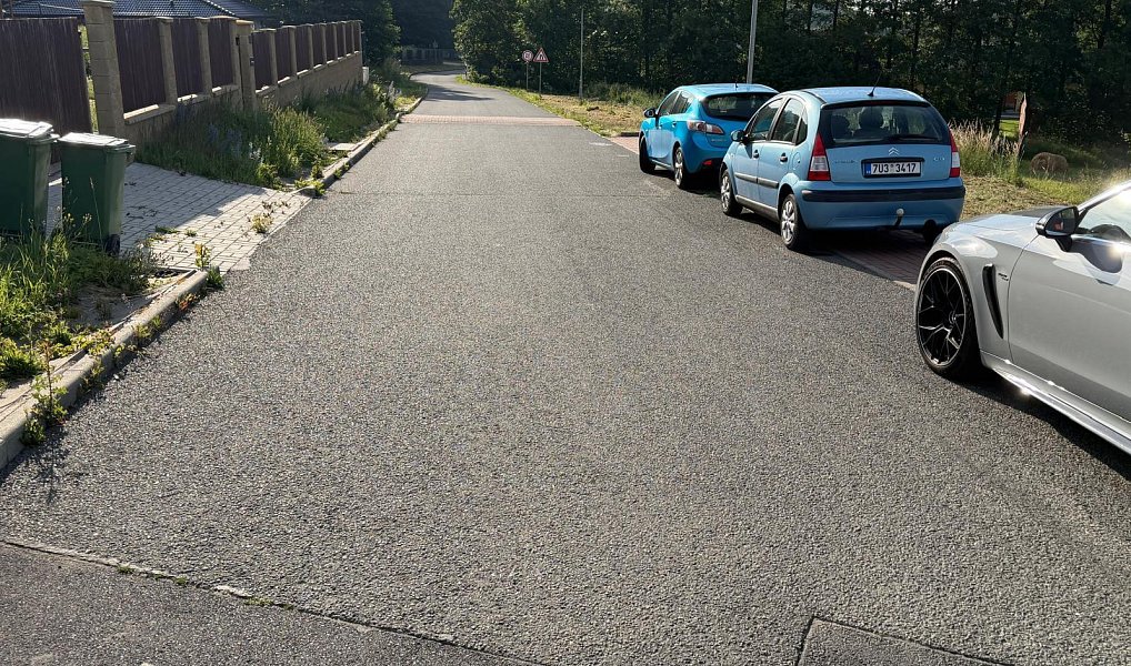 Prodej stavebního pozemku 1 010 m², Málkov – náhled fotky 8