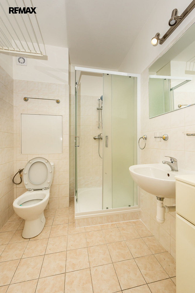 Pronájem bytu 1+1 46 m² – fotografie 5