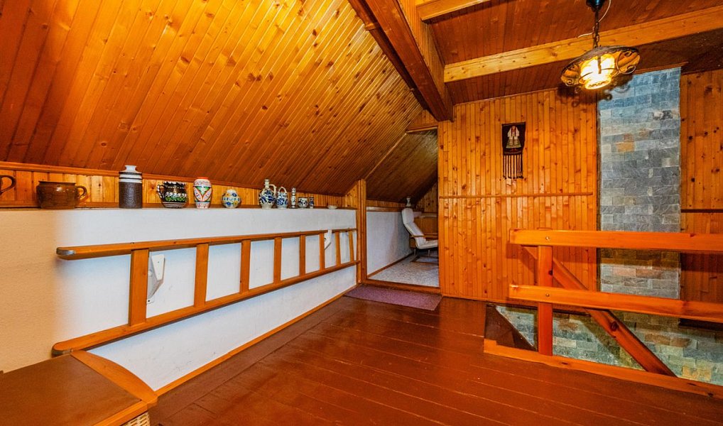 Prodej chalupy 135 m² s pozemkem 741 m², Cvikov – náhled fotky 17