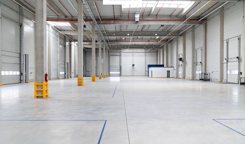 Pronájem výrobních prostor 6 000 m², Paskov – náhled fotky 2
