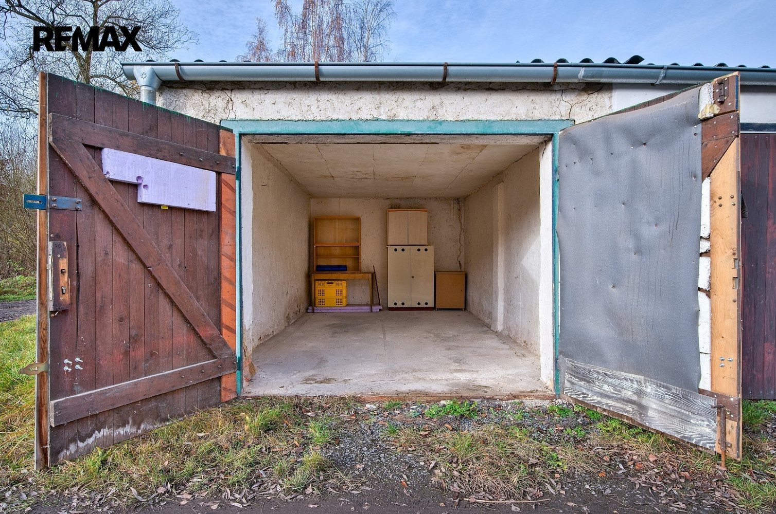 Prodej garáže 18 m2, kynšperk nad ohří, ul. školní