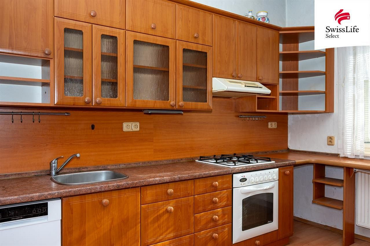 Prodej domu 120 m² s pozemkem 989 m²
