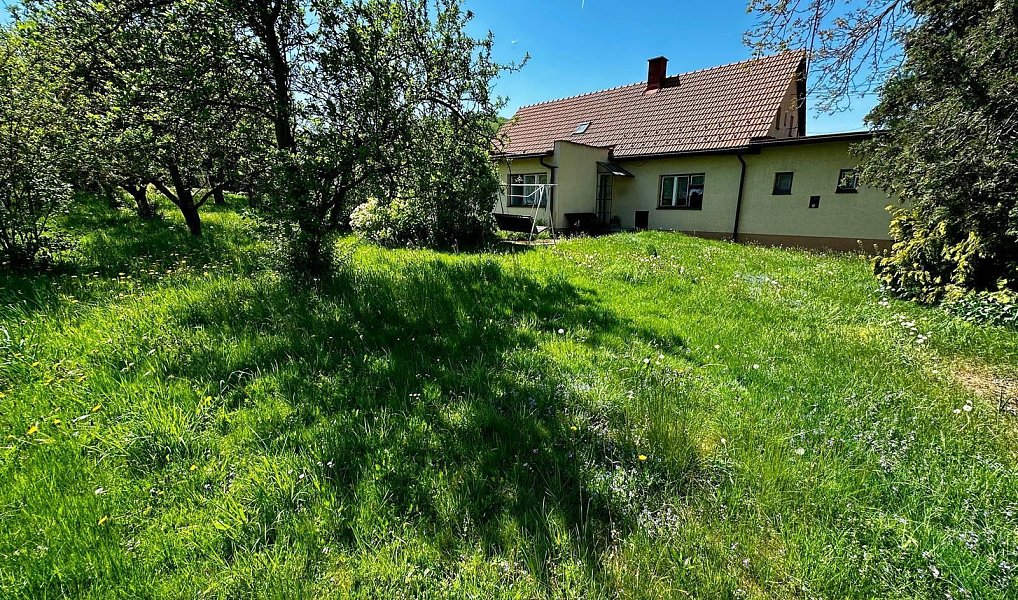 Prodej domu 300 m² s pozemkem 1 035 m², Frýdek-Místek – náhled fotky 2