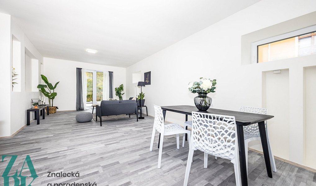 Prodej domu 215 m² s pozemkem 684 m², Krupka – náhled fotky 7