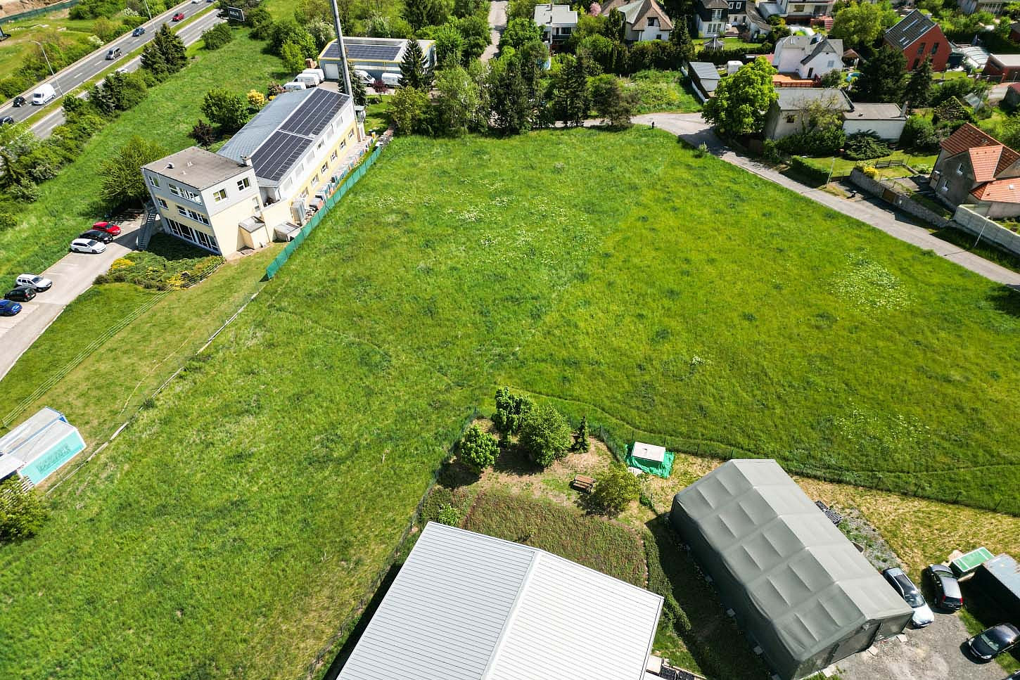 Prodej komerčního pozemku 1 920 m² – pohled 6
