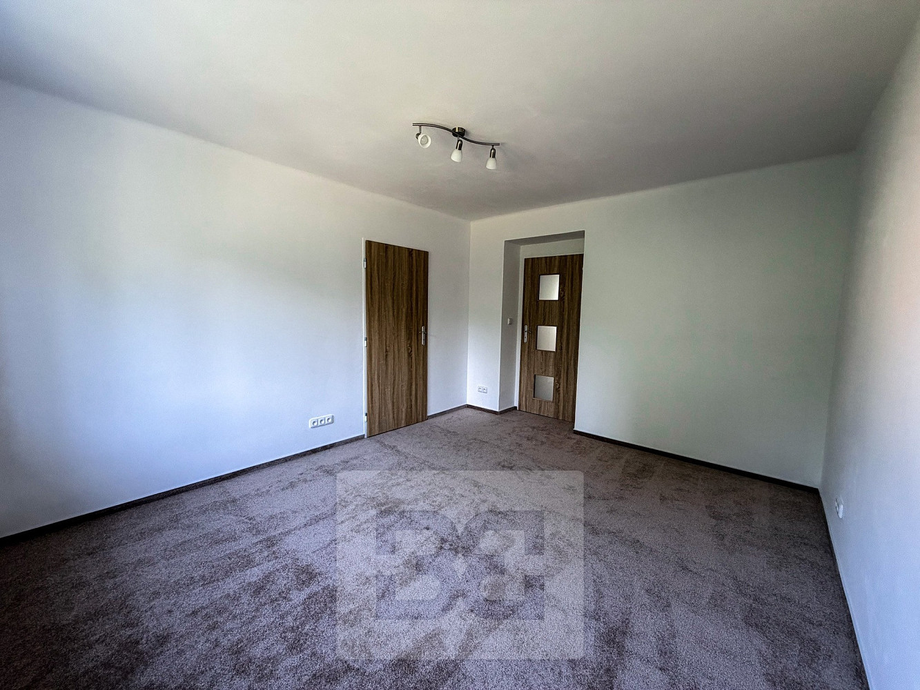 Pronájem bytu 2+1 50 m² — photo 3