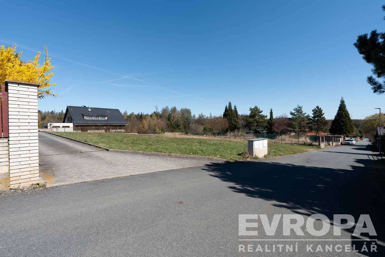 Prodej stavebního pozemku 1 384 m² – fotografie 4