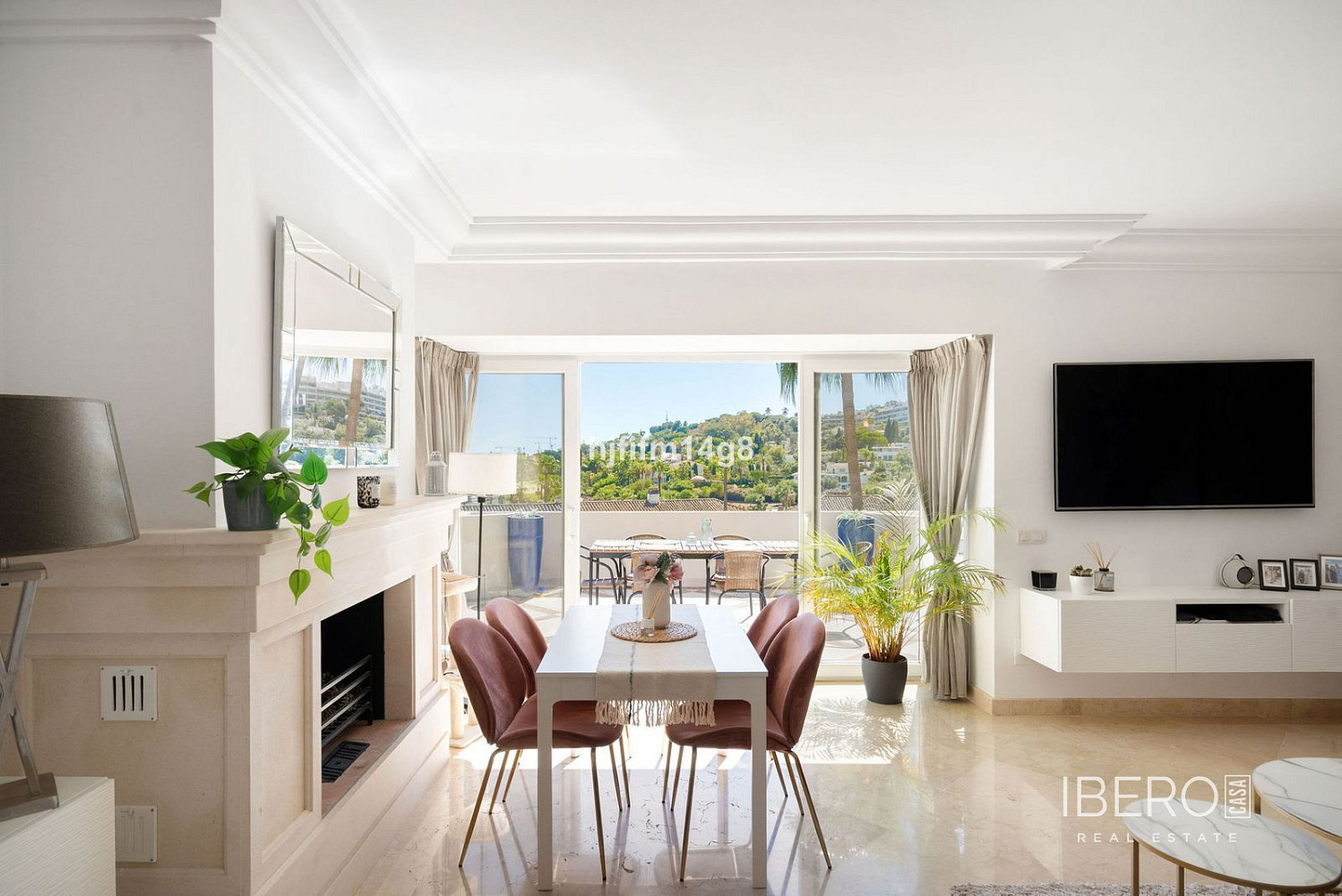 Piso 3+kk – Marbella, Nueva Andalucía - Más