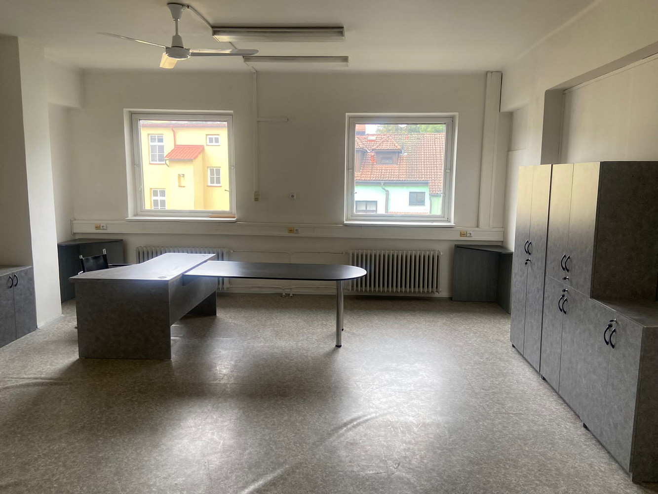 Pronájem kanceláře 20 m² – fotografie 2