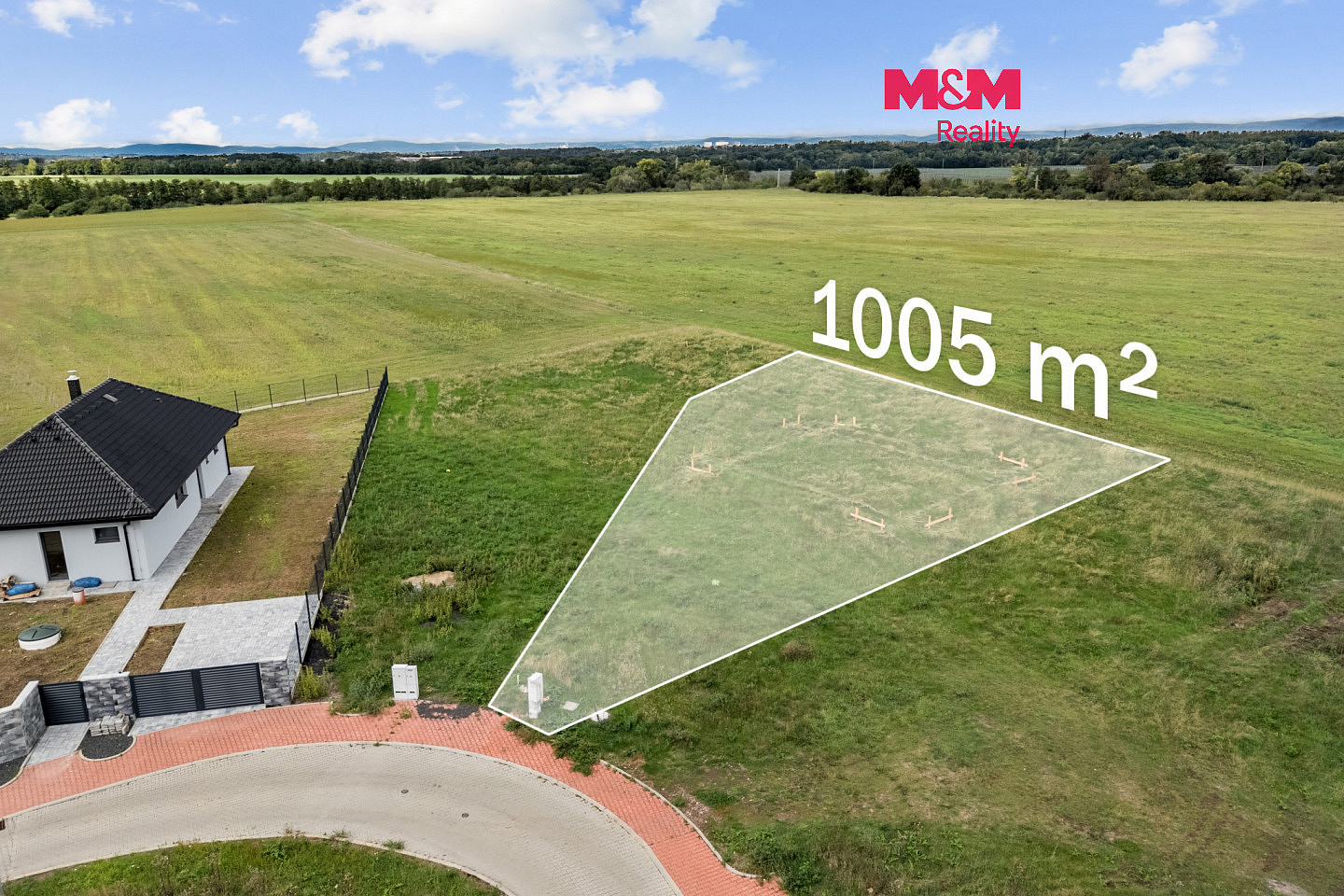 Prodej stavebního pozemku 1 005 m²