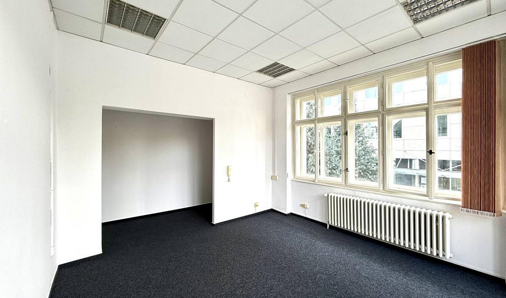 Pronájem kanceláře 24 m², Praha – náhled fotky 2