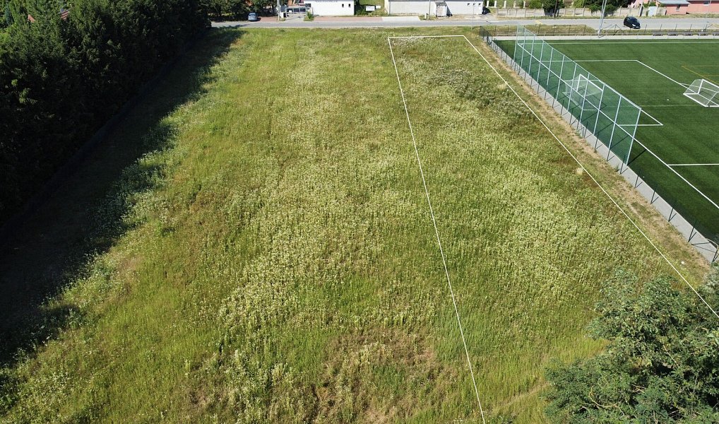 Prodej stavebního pozemku 1 890 m², Pohořelice – náhled fotky 2