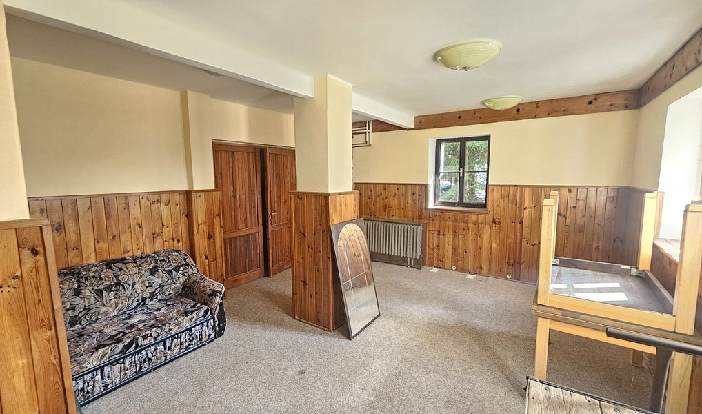 Prodej domu 412 m² s pozemkem 1 112 m², Janov nad Nisou – náhled fotky 6
