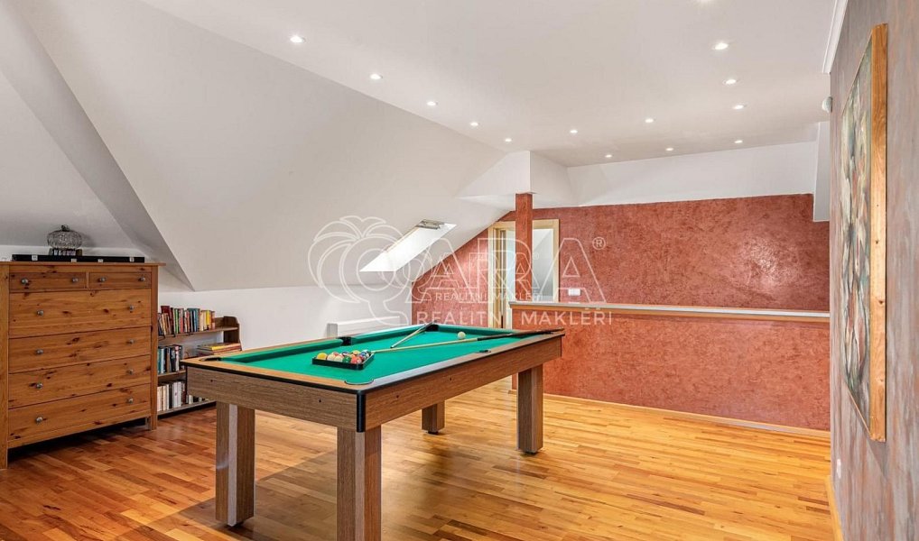 Prodej domu 470 m² s pozemkem 1 038 m², Praha – náhled fotky 16
