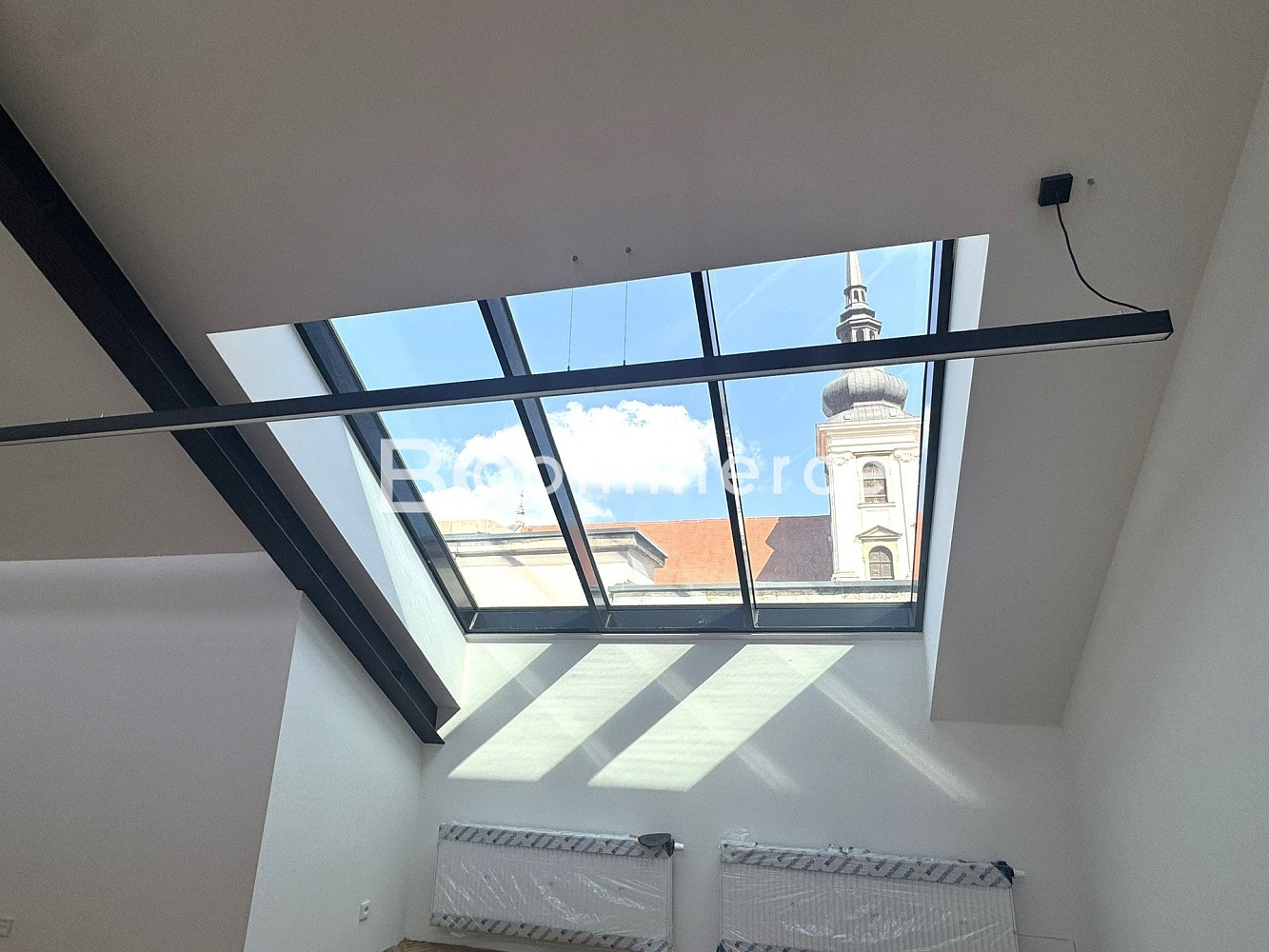 Pronájem kanceláře 186 m² – fotografie 2
