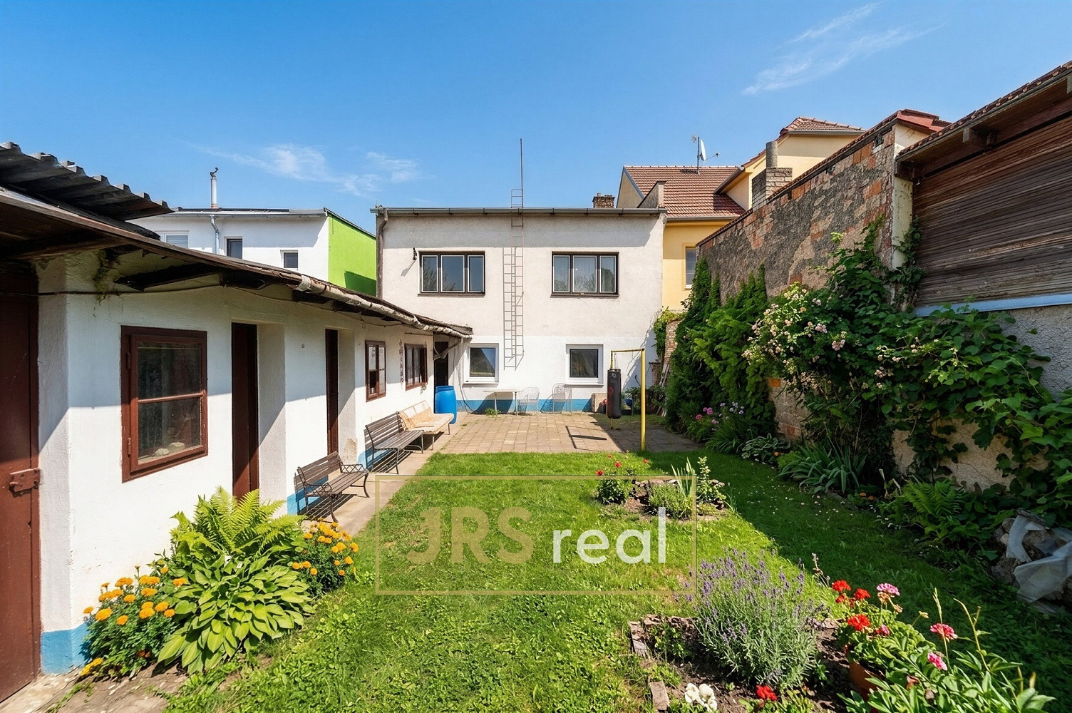Prodej domu 170 m² s pozemkem 398 m² – fotografie 2