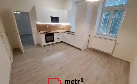 Pronájem bytu 1+1 50 m², Dobrovského, Olomouc