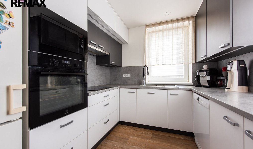 Prodej domu 209 m² s pozemkem 1 446 m², Bedihošť – náhled fotky 4