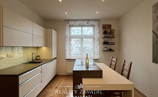 Pronájem bytu 2+kk 45 m², Chaberská, Praha 8 - Kobylisy