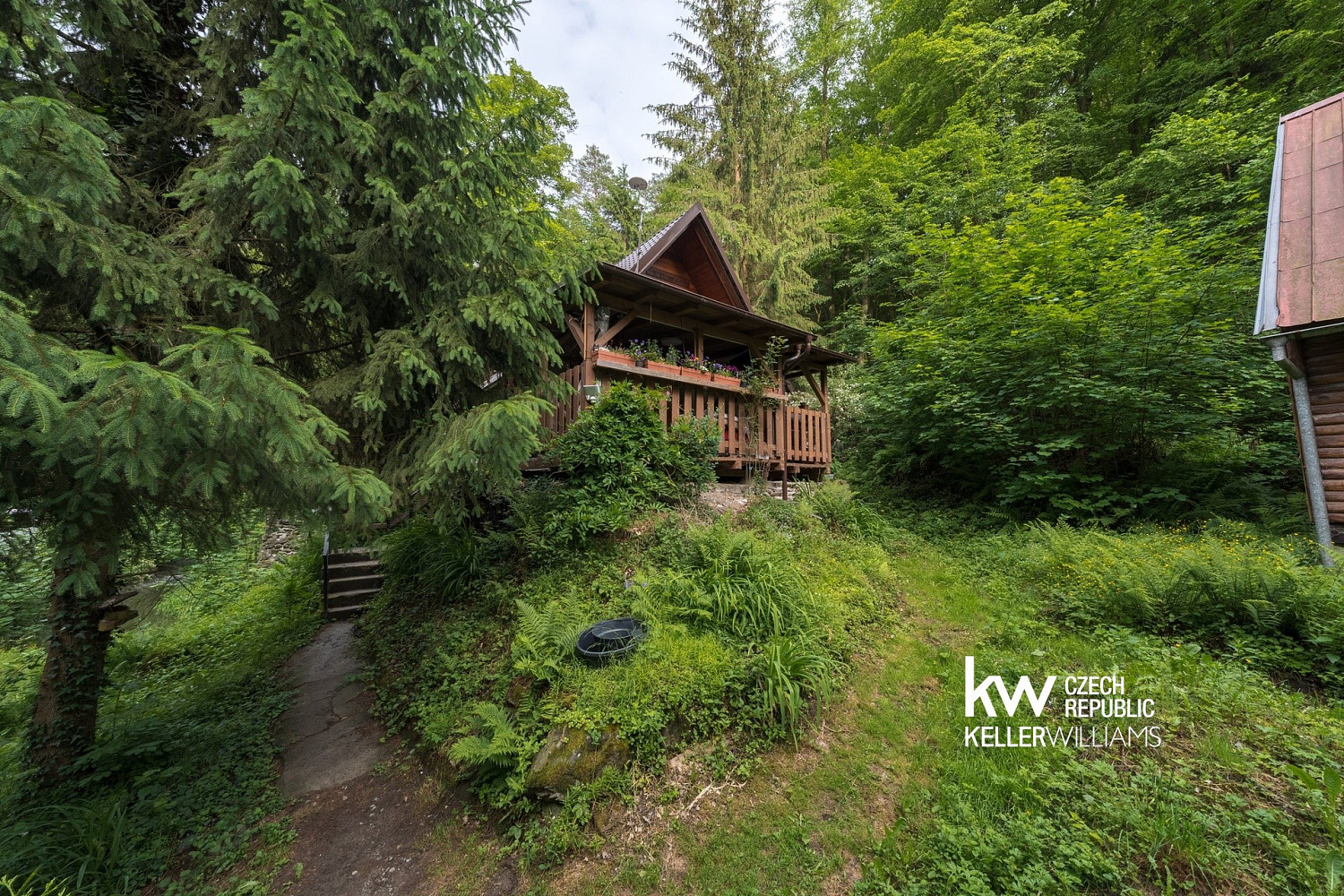 Prodej chaty/chalupy 109 m² s pozemkem 341 m²