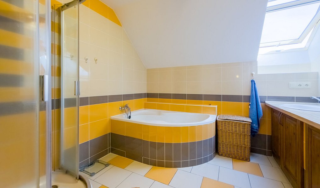 Prodej domu 222 m² s pozemkem 779 m², Český Rudolec – náhled fotky 17