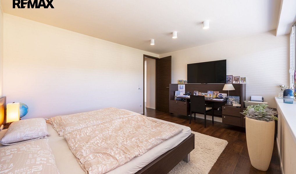 Prodej domu 155 m² s pozemkem 447 m², Zlín – náhled fotky 29