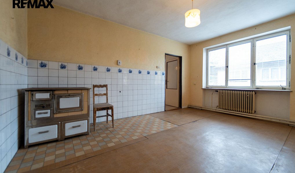 Prodej domu 200 m² s pozemkem 895 m², Rovečné – náhled fotky 6