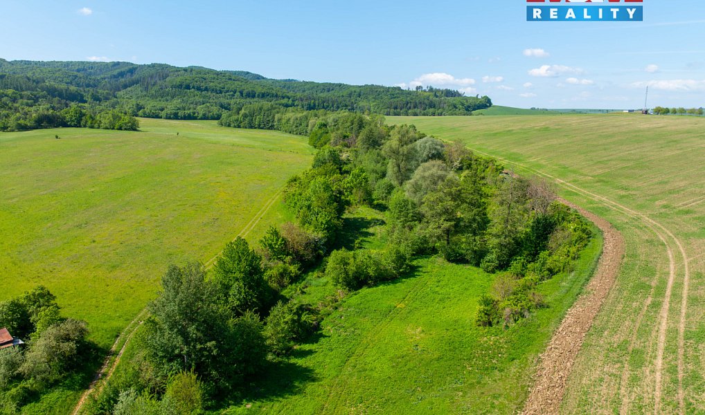 Prodej louky 29 359 m², Roštín – náhled fotky 6