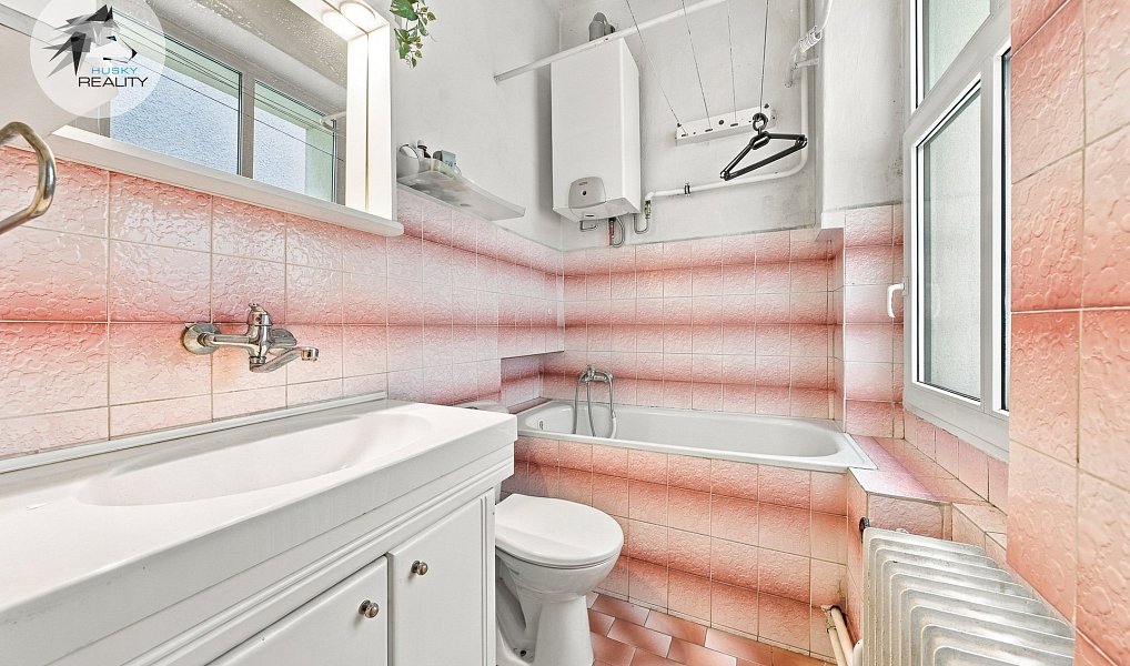 Prodej domu 268 m² s pozemkem 1 048 m², Napajedla – náhled fotky 44