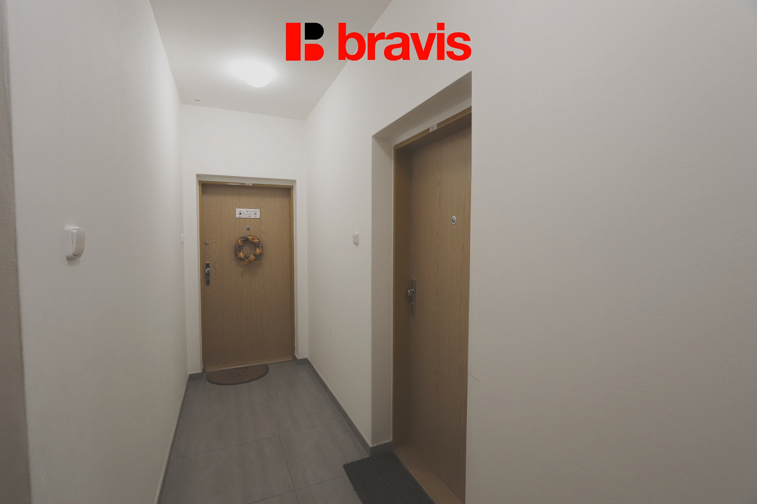 Pronájem kanceláře 25 m² — photo 3
