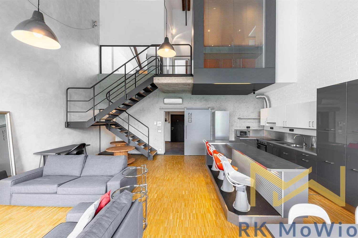 Pronájem bytu 3+kk 146 m²