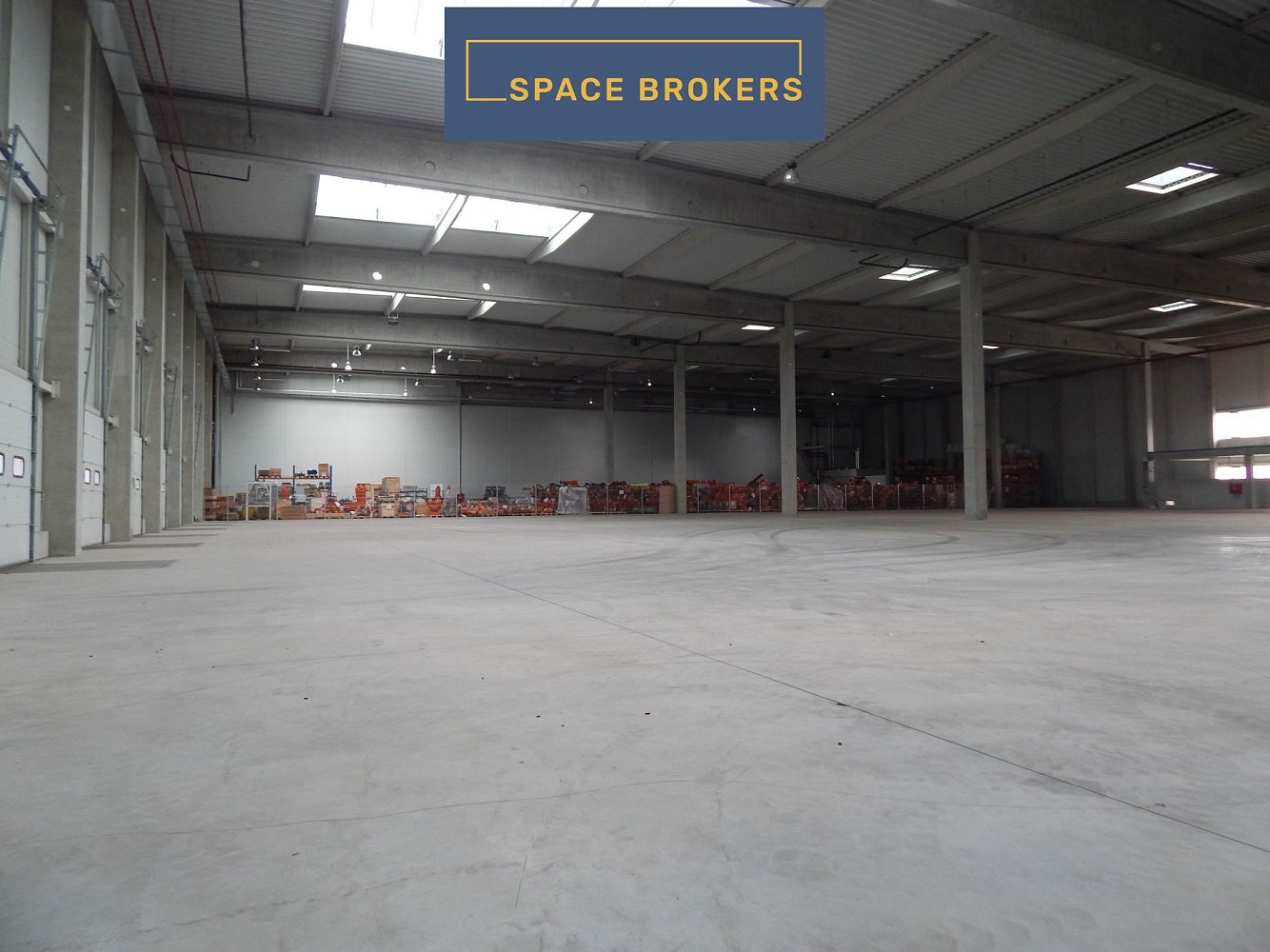 Pronájem skladovacích prostor 2 203 m² — photo 3