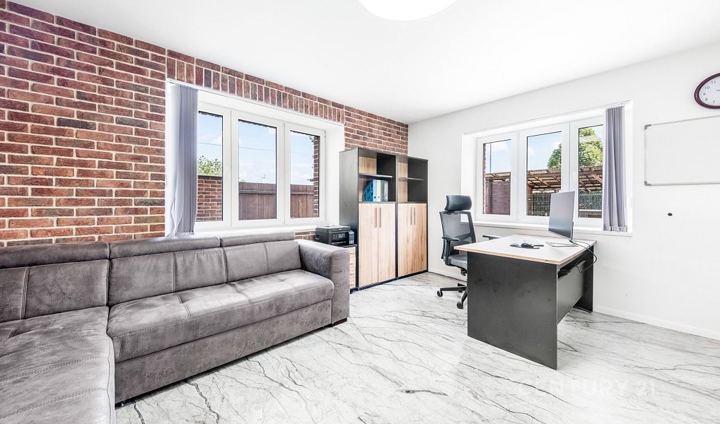 Prodej domu 189 m² s pozemkem 1 054 m², Horoušany – náhled fotky 12
