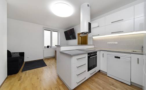 Prodej bytu 3+kk 71 m², Kollárova, Plzeň - Jižní Předměstí